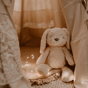 Мягкая игрушка Mrs. Ertha "Кролик Mrs. Pookie", белая, 31 см